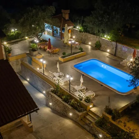 Apartments Njiric Zaton  Exterior photo