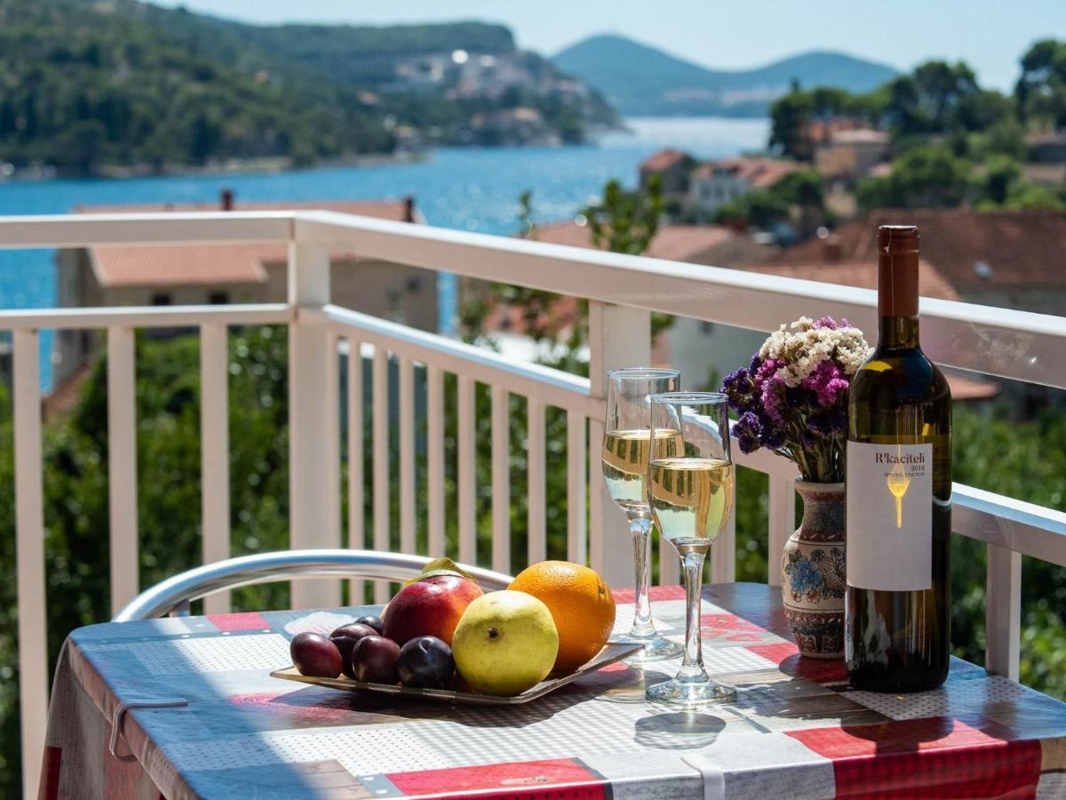 Apartment Njiric