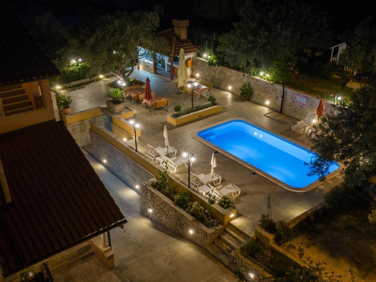 Njiric * Zaton (Dubrovnik-Neretva)