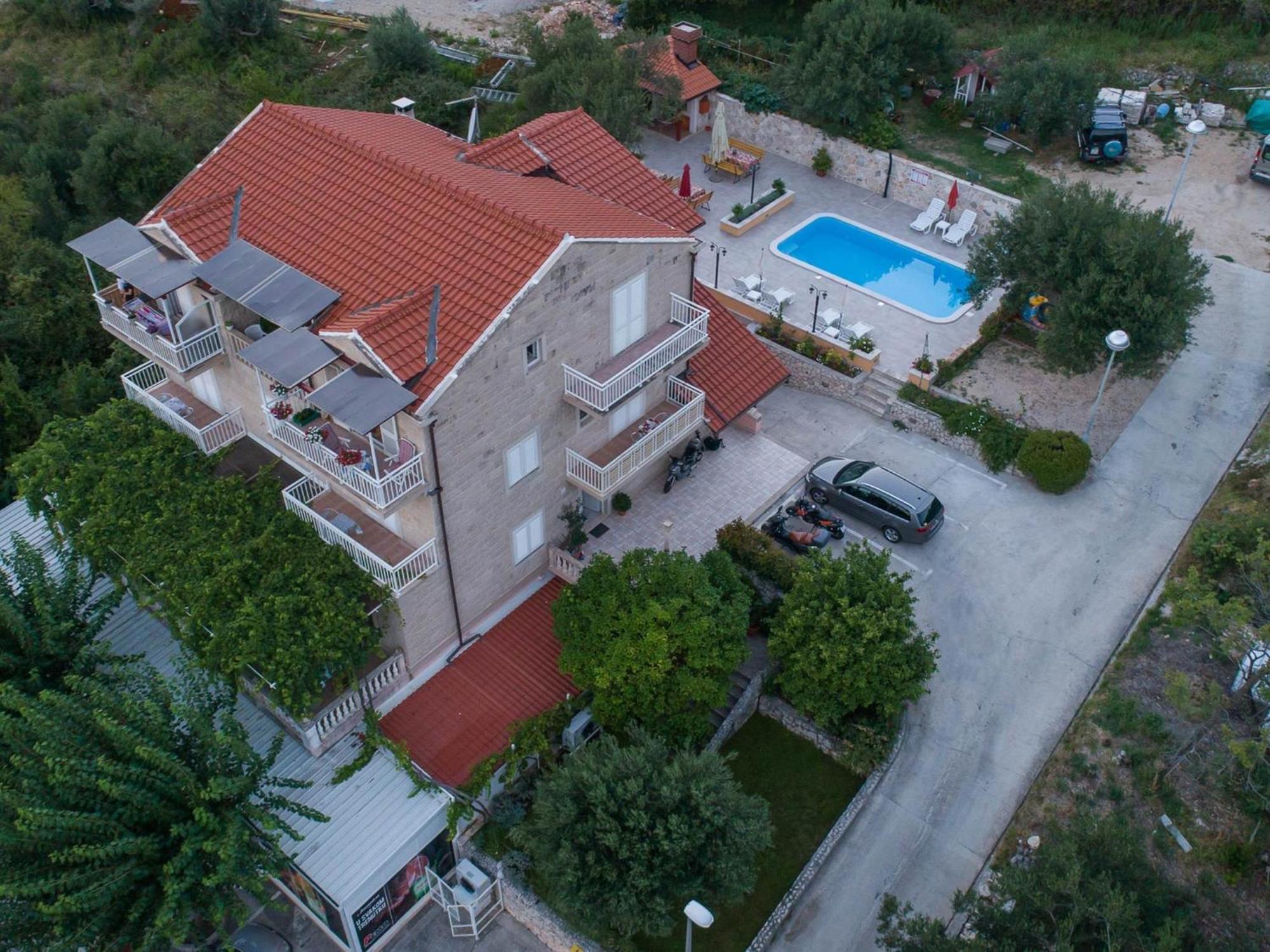 Apartment Njiric